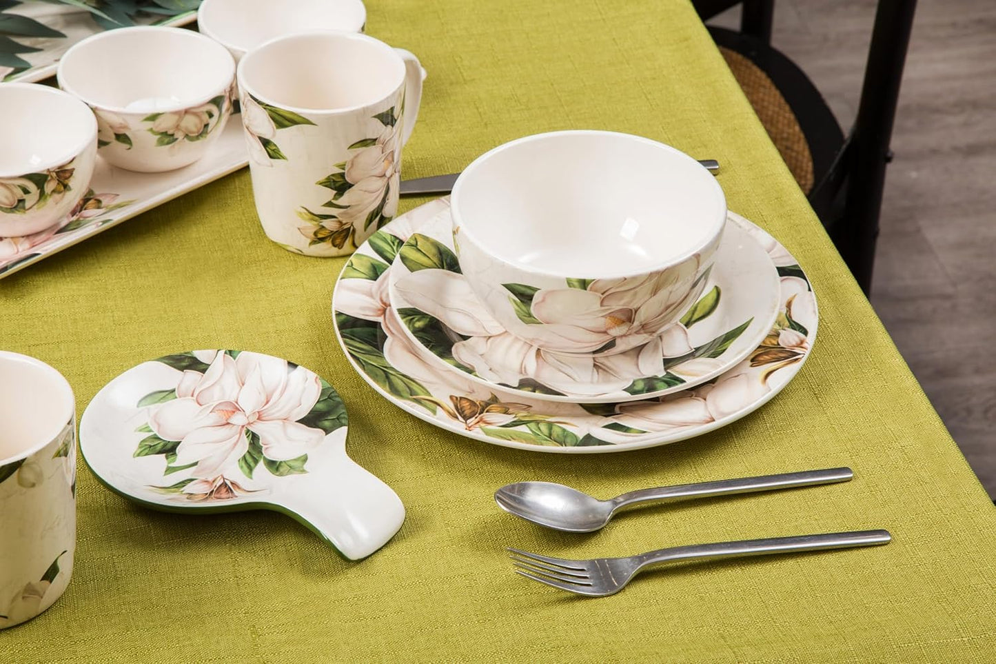 Magnolia Floral Salad Plates Set of 4, 8.75 Inch Ceramic Dessert Plates 