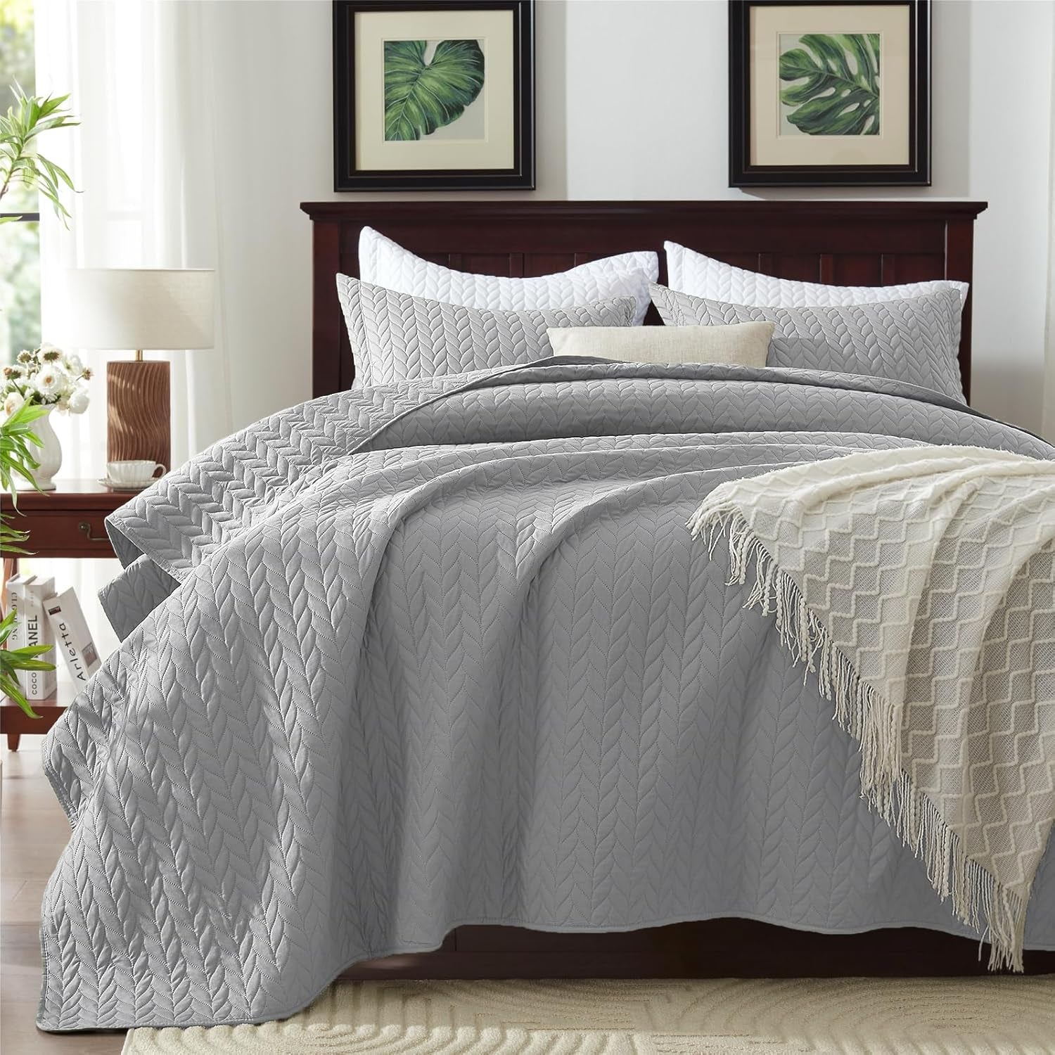 Queen Quilt Bedding Set, Lightweight Comforter Bedspreads Coverlets, Full Queen Size Quilt, Luxury Durable Quilted Stitching Bed Cover with 2 Shams All Season 3Pcs, Light Grey